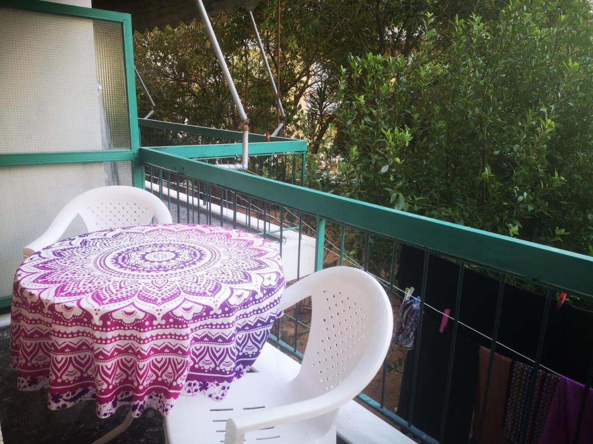 Flor De Mayo,Apt In Alimos Near The Sea Atena Exterior foto